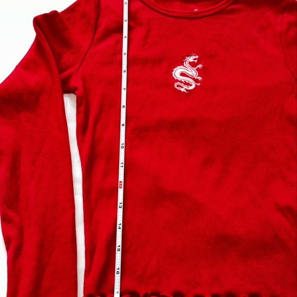 HOLLISTER Red Shirt White dragon Long Sleeve Top Shirt XS Must Have Collection - Picture 5 of 7